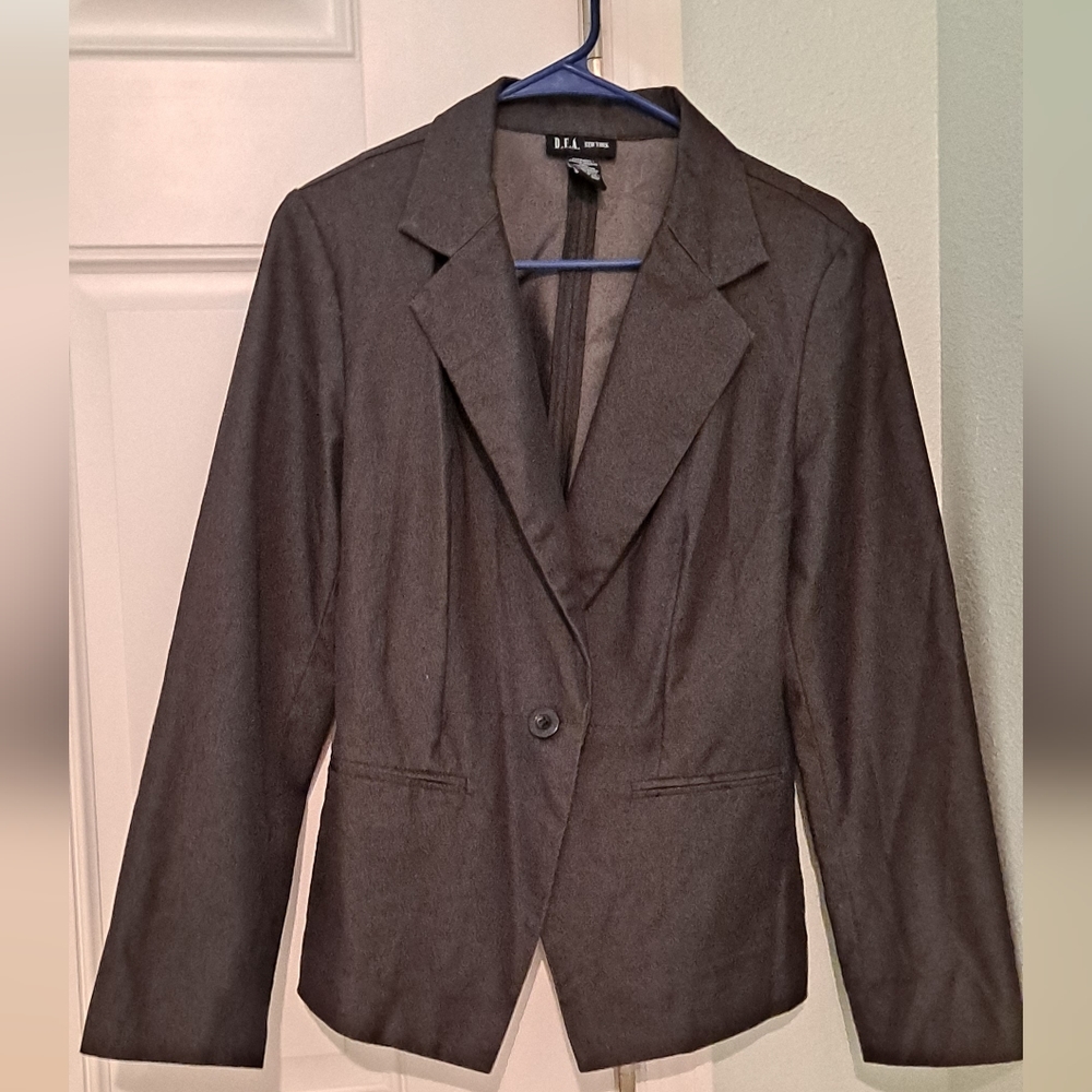 D.F.A. New York Women Denim Blazer Size Small.